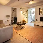 Beautiful Converted One Bedroom Apartment