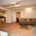 Beautiful Converted One Bedroom Apartment